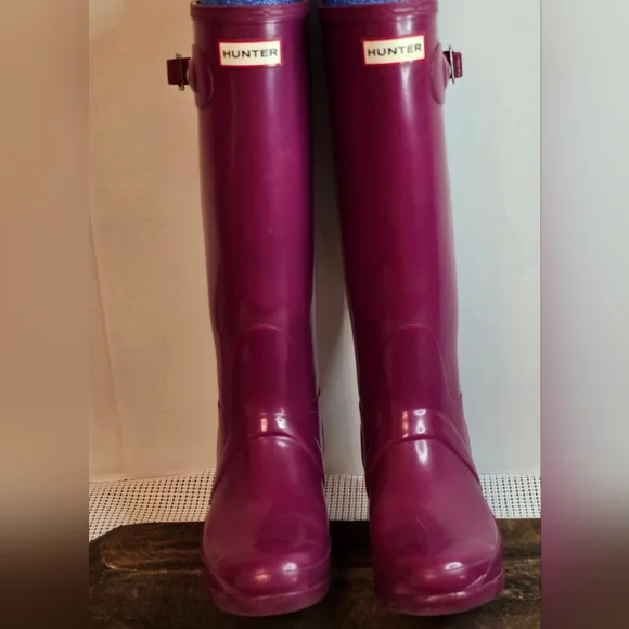 Hunter Boots - Picture 1 of 6
